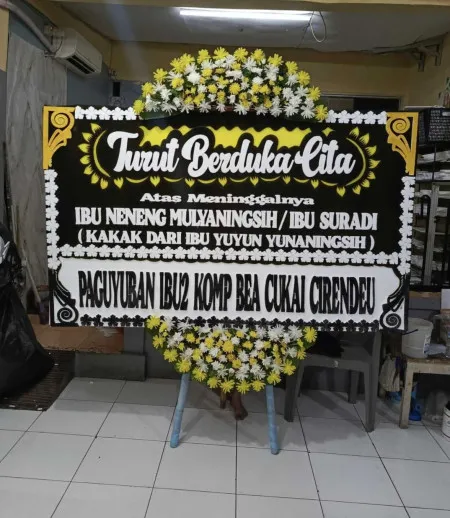 Papan Bunga Duka Besole Bayan