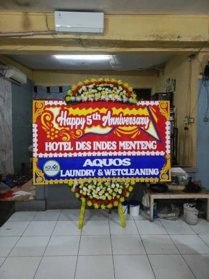 Papan Bunga di Besole Bayan