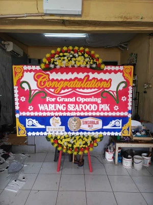 Papan Bunga di Besole Bayan