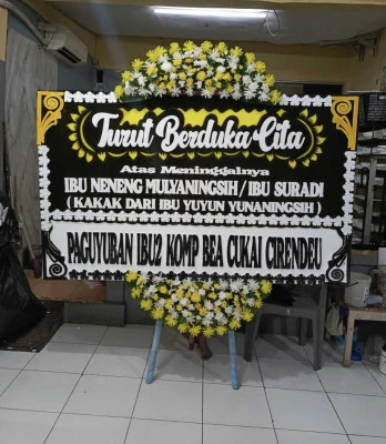 Papan Bunga di Besole Bayan